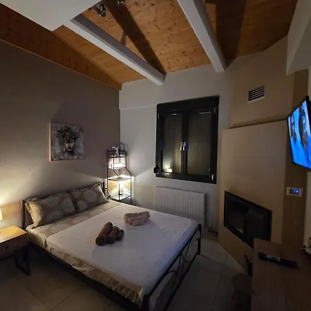 דירה Penthouse With Panoramic View לריסה