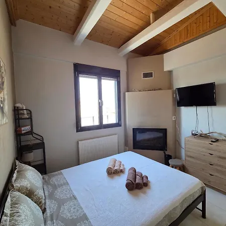 Penthouse With Panoramic View * לריסה